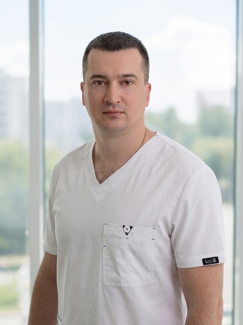 Специалисты